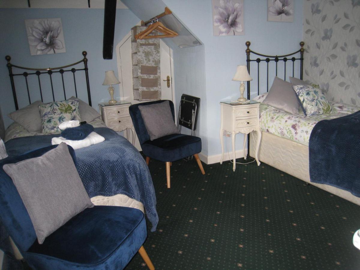 Rosebud Cottage Guest House ฮาเวิร์ท ภายนอก รูปภาพ
