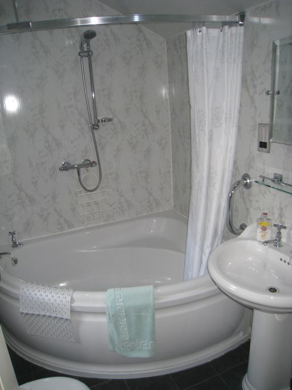 Rosebud Cottage Guest House ฮาเวิร์ท ภายนอก รูปภาพ